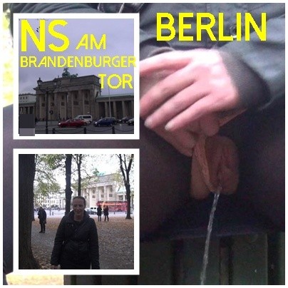 NS- am  Brandenburger Tor-Berlin extrem Public