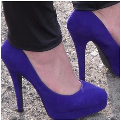 Lila High Heels walk