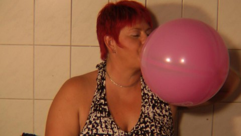 Rosa Ballon bis zum......