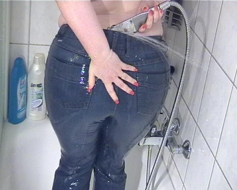 Jeans Shower