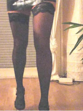 Abgefickt in nylons and heels ....